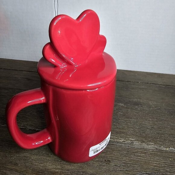 NWT Rae Dunn Artisan XOXO Valentine's Day Red Heart Topper Mug - Picture 4 of 9